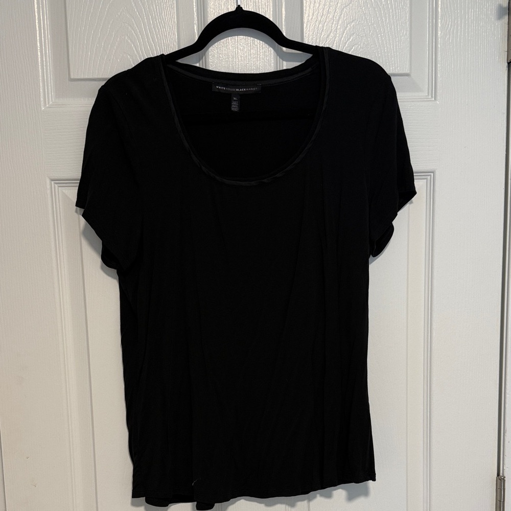 White House Black Market Black Scoop Neck Short Sleeve Tee